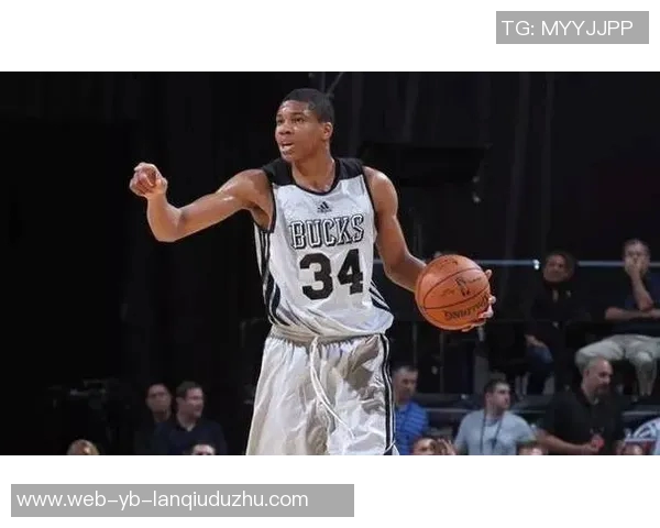 字母哥盛赞布伦森球商出众称其为NBA顶尖球员之一 字母哥盛赞布伦森球商出众称其为NBA顶尖球员之一