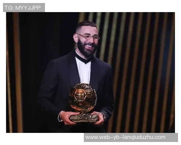 C罗干预本泽马转会引发坎特恩内斯里转会签约延迟问题